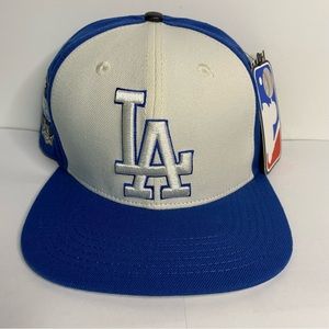 NWT LA Dodgers Hat Snapback
